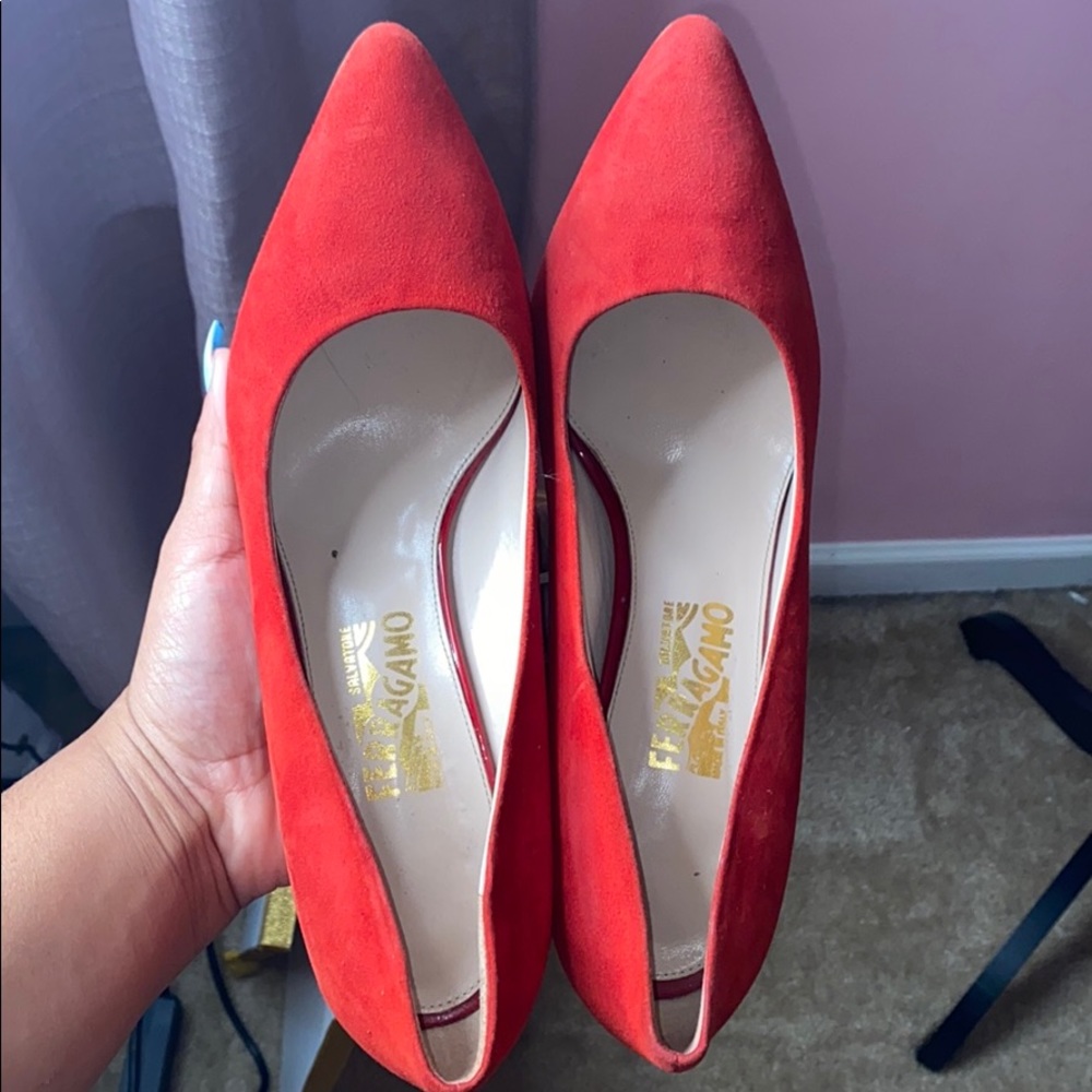 ❤️😱 Salvatore Ferragamo Pumps 😱❤️